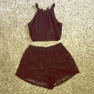 Two piece hollister outfit
